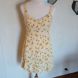 Old Navy Sunflower Yellow Floral Top